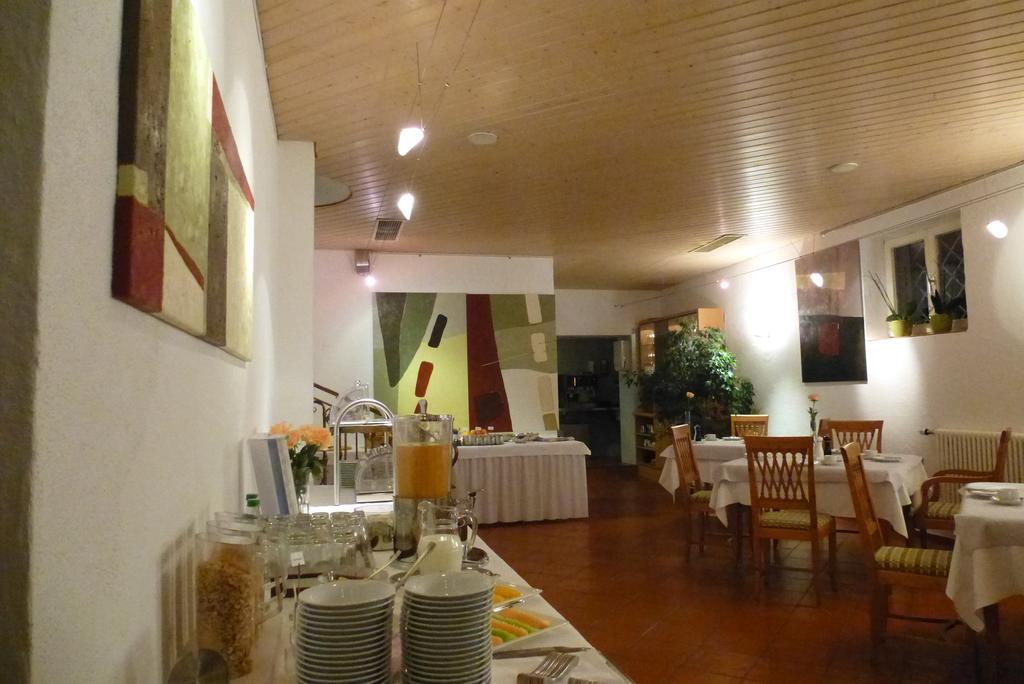 Hotel Alpenblick Garni Иберлинген Экстерьер фото
